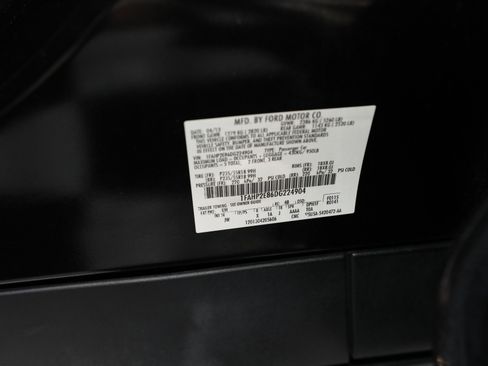 Used 2013 Ford Taurus SEL FWD image 56
