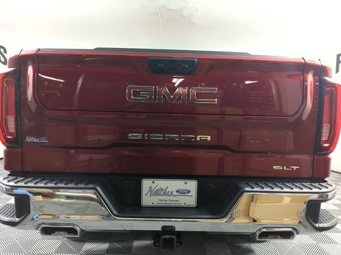 Used 2024 GMC Sierra 1500 SLT w/ SLT Premium Plus Package image 4