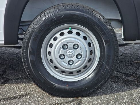 Used 2024 RAM ProMaster 3500 w/ Delivery Van Package image 28