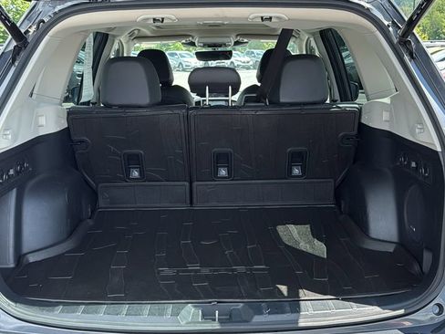 Certified 2022 Subaru Forester Touring AWD/4WD image 28