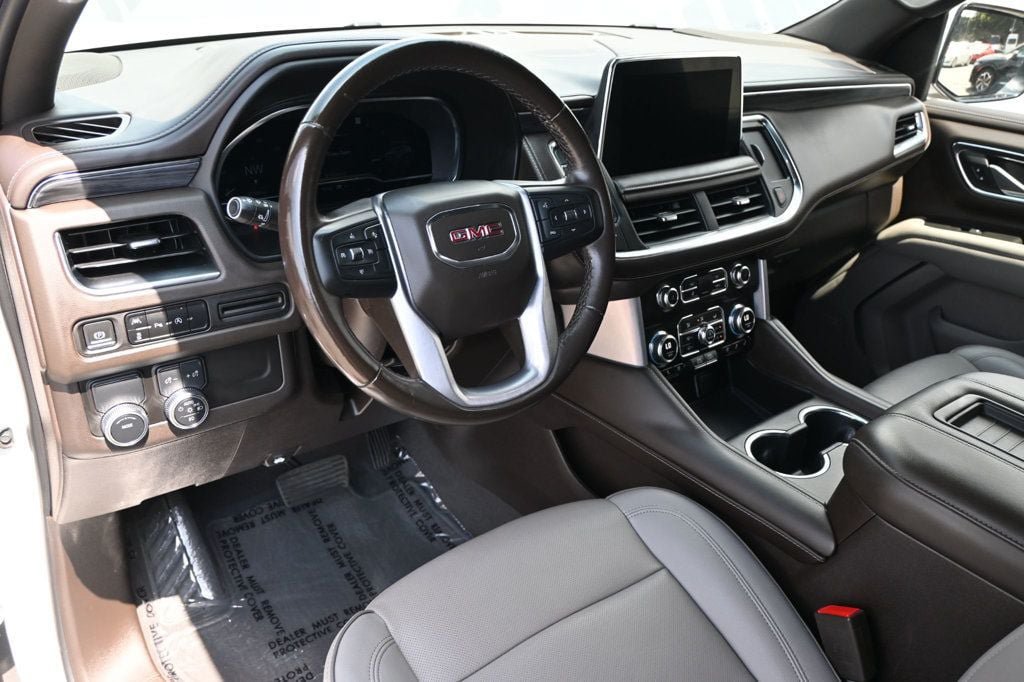 Used 2023 GMC Yukon SLT RWD image 10