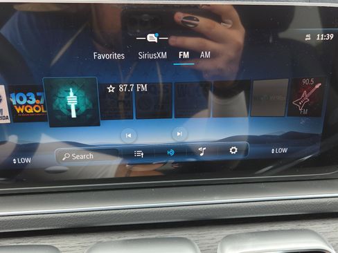 New 2026 Mercedes-Benz GLS 450 4MATIC image 32