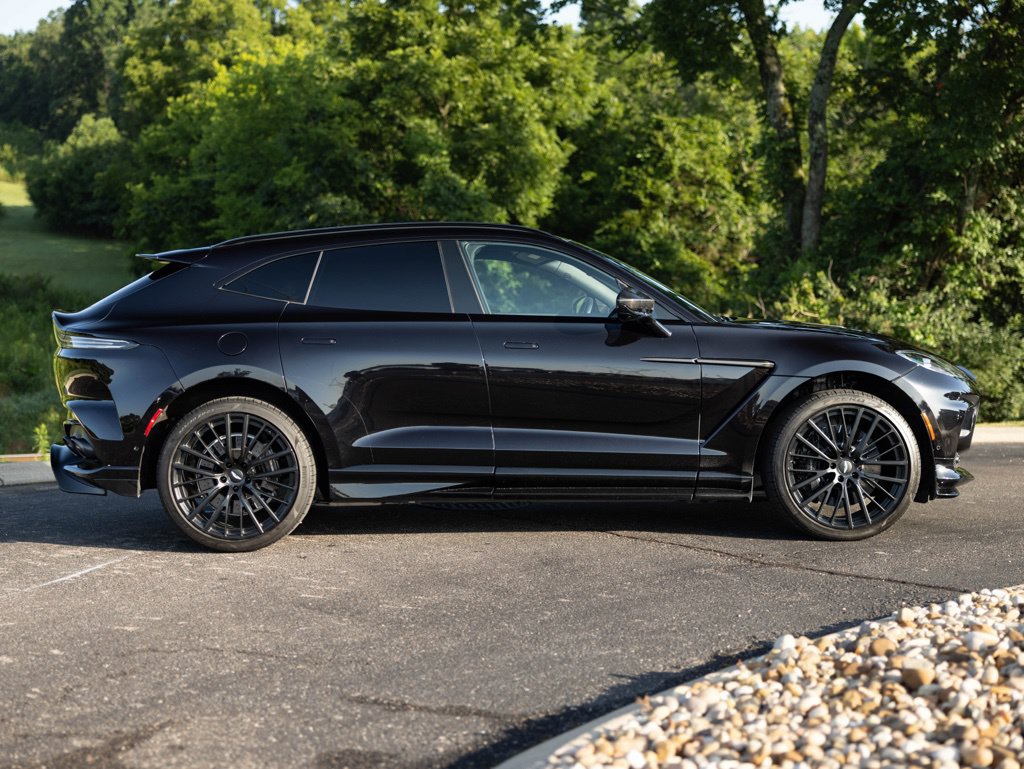 Used 2023 Aston Martin DBX 707 AWD/4WD image 8