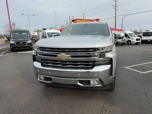 Used 2019 Chevrolet Silverado 1500 LTZ w/ LTZ Plus Package image 3