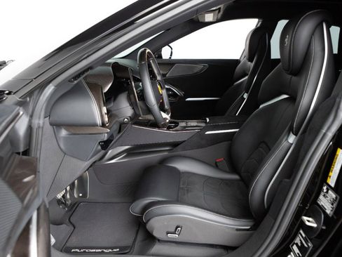 Used 2025 Ferrari Purosangue image 2