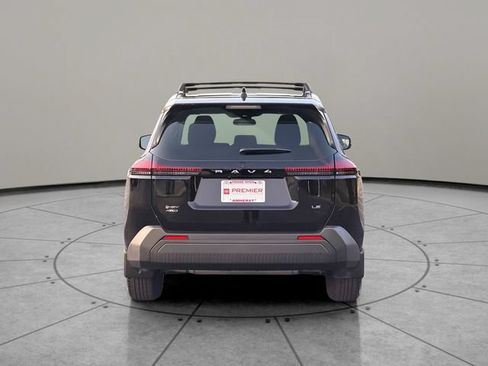 Certified 2026 Toyota RAV4 LE AWD/4WD image 5