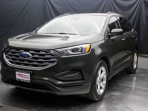 Used 2022 Ford Edge SE image 4