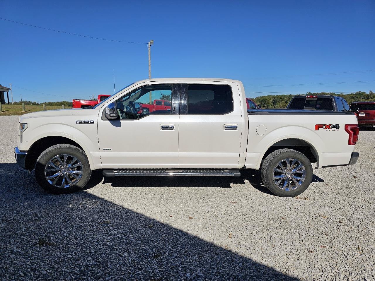 Used 2015 Ford F150 Lariat w/ Equipment Group 502A Luxury AWD/4WD image 8