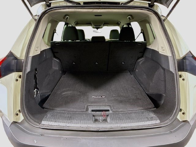 Used 2022 Nissan Rogue S AWD/4WD image 34