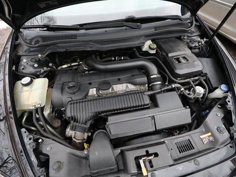 Used 2009 Volvo C70 T5 image 22