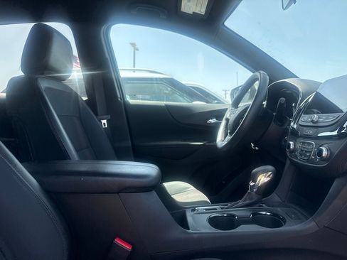 Used 2024 Chevrolet Equinox RS FWD image 20