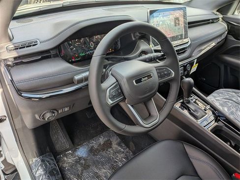 New 2026 Jeep Compass Limited image 9