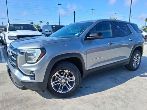 Used 2026 GMC Terrain Elevation FWD image 3