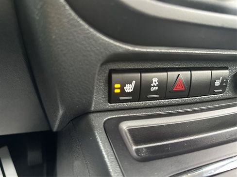 Used 2016 Jeep Patriot High Altitude image 35