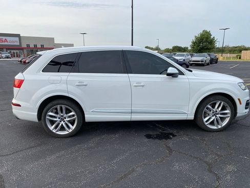 Used 2018 Audi Q7 3.0T Prestige AWD/4WD image 9