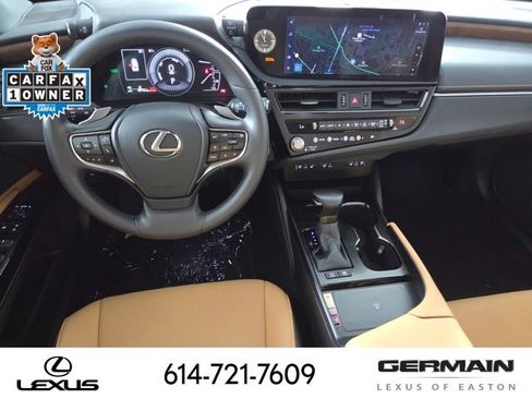 Certified 2025 Lexus ES 300h w/ Premium Package FWD image 18