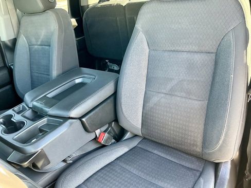 Used 2024 Chevrolet Silverado 2500 Custom w/ Custom Value Package image 34