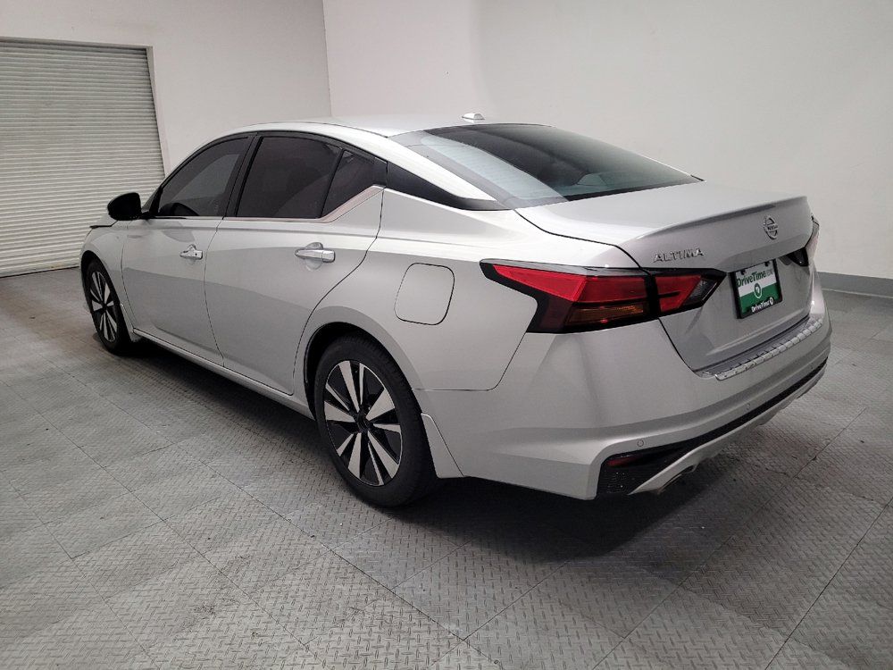 Used 2021 Nissan Altima 2.5 SV w/ SV Premium Package FWD image 5