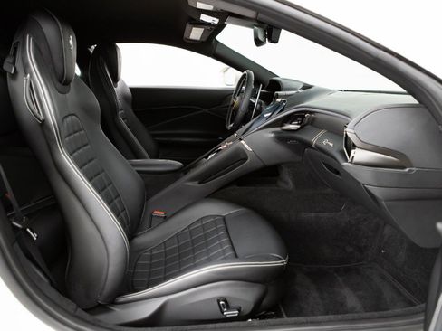 Certified 2022 Ferrari Roma image 51