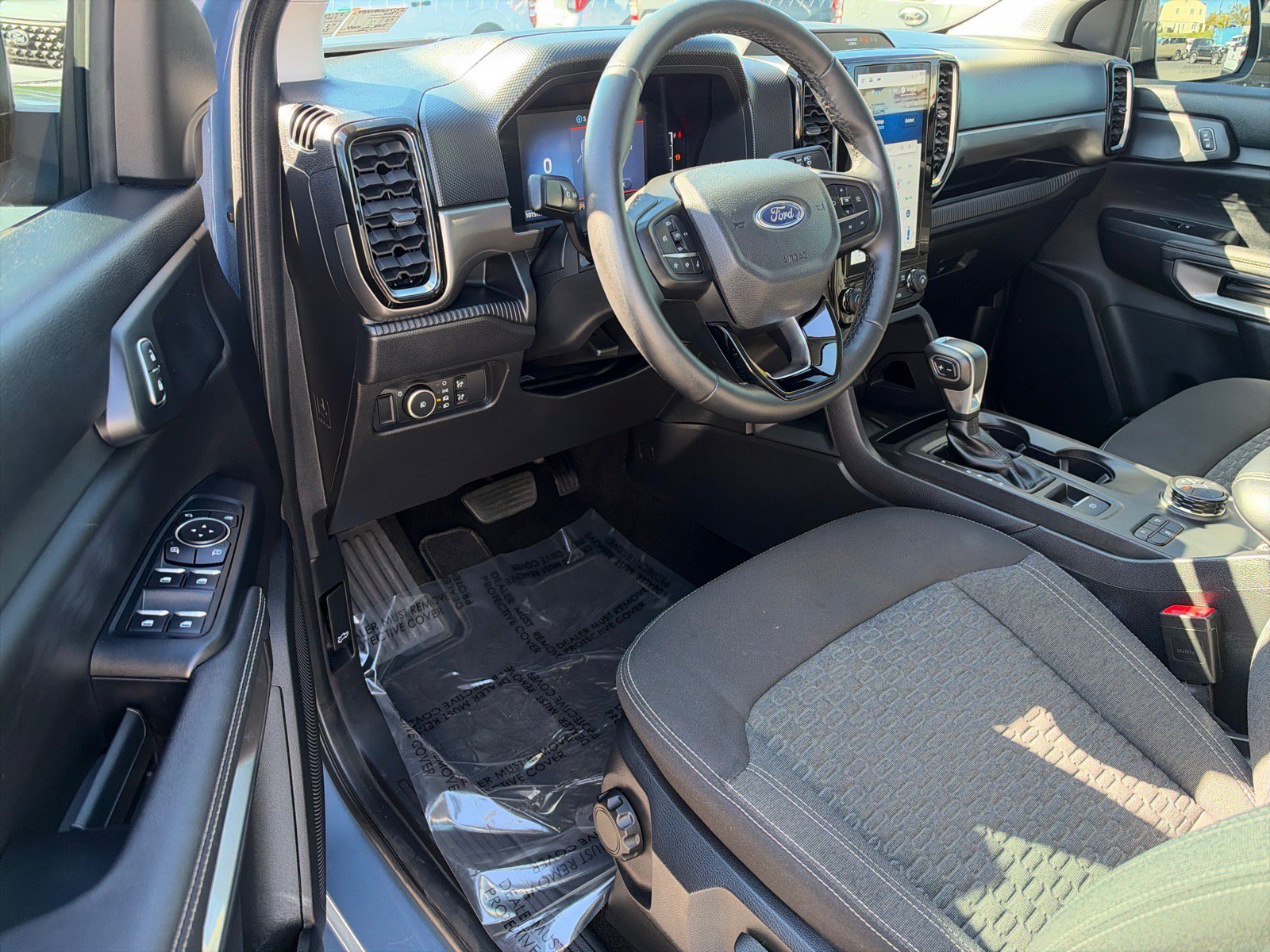 Certified 2025 Ford Ranger XLT w/ Trailer Tow Package AWD/4WD image 5