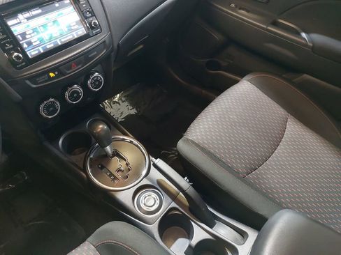 Used 2017 Mitsubishi Outlander Sport SE AWD/4WD image 26