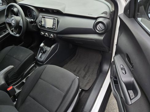 Used 2024 Nissan Kicks S image 7