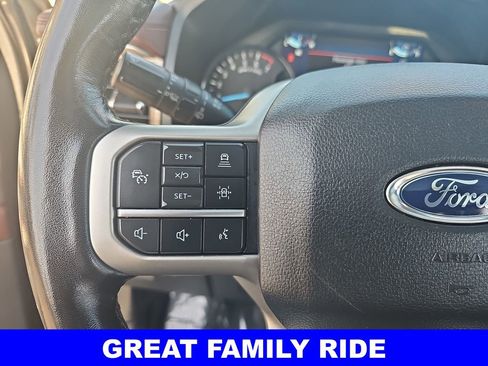 Used 2023 Ford Expedition Max Limited image 18