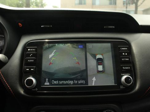 Used 2024 Nissan Kicks SR FWD image 32