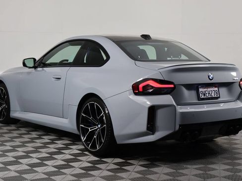 Used 2023 BMW M2 w/ Lighting Package RWD image 6