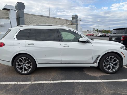 Used 2019 BMW X7 xDrive40i w/ Premium Package image 7