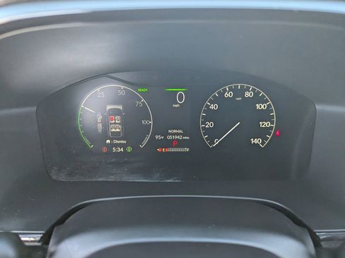 Used 2023 Honda CR-V Sport image 32