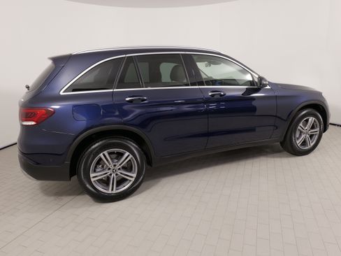 Used 2022 Mercedes-Benz GLC 300 4MATIC image 10