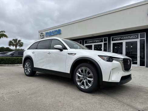 New 2026 MAZDA CX-90 3.3 Turbo w/ Preferred Package AWD/4WD image 22