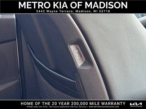 Used 2025 Kia Sorento SX Prestige AWD/4WD image 47