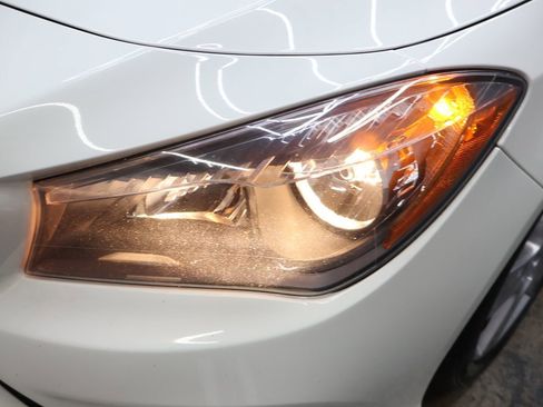 Used 2018 Mercedes-Benz CLA 250 image 27