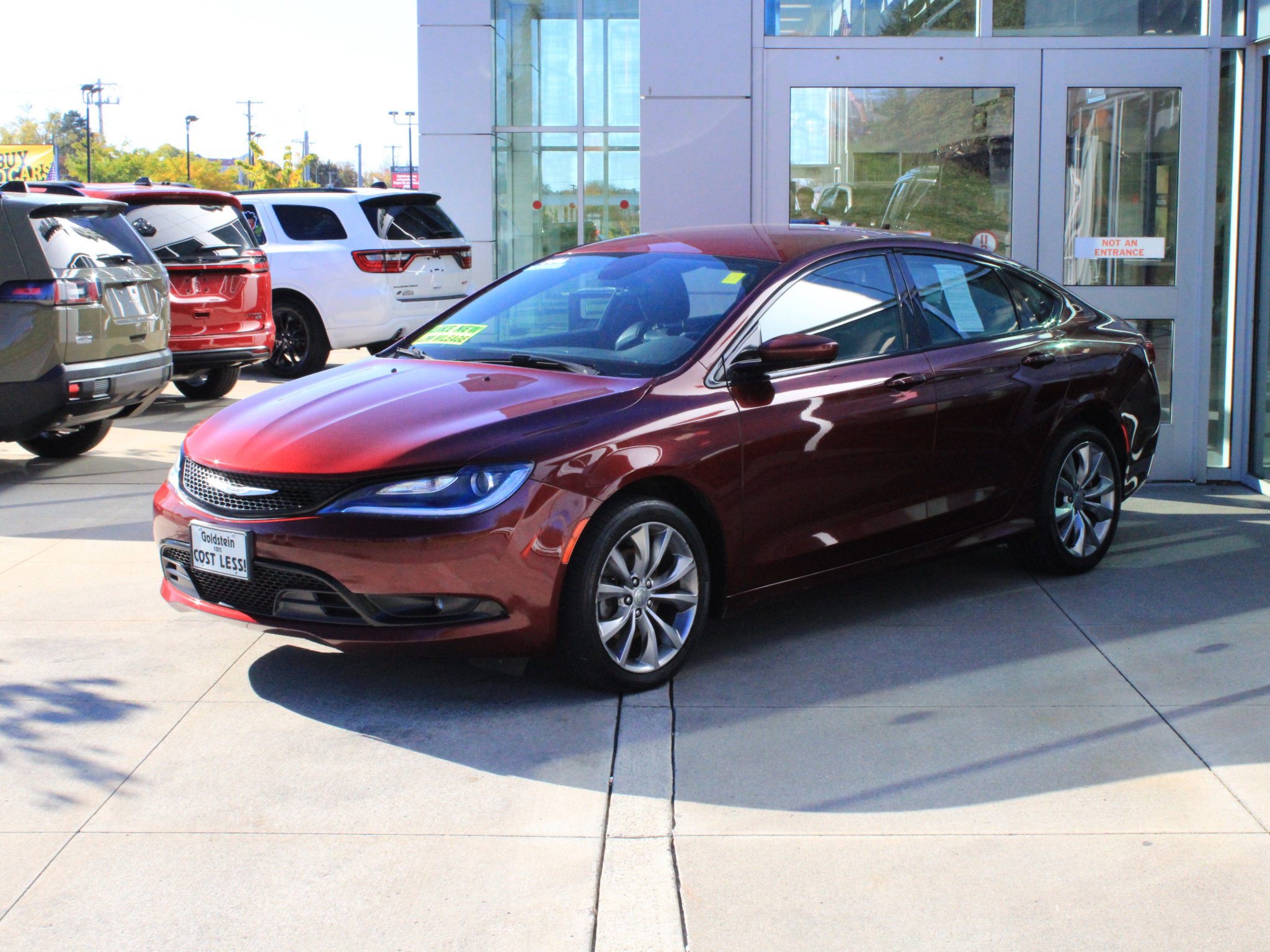 Used 2016 Chrysler 200 S w/ Comfort Group FWD image 3
