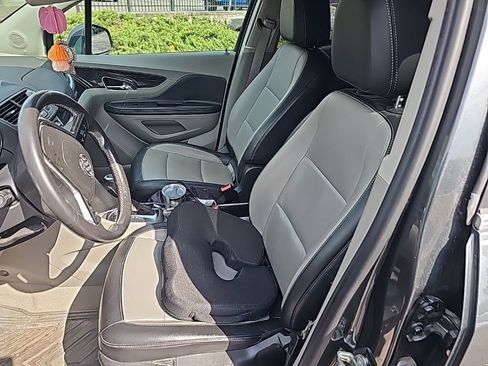 Used 2016 Buick Encore Premium image 6