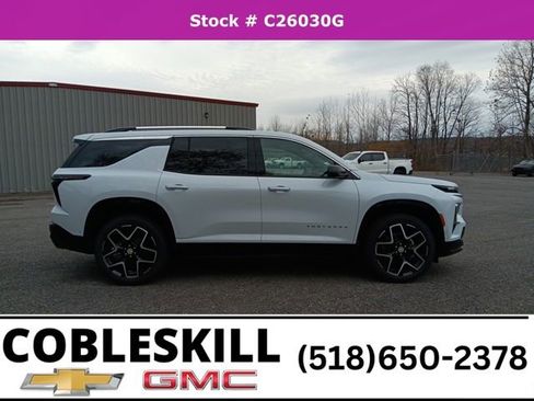 New 2026 Chevrolet Traverse High Country w/ LPO, Floor Liner Package image 2