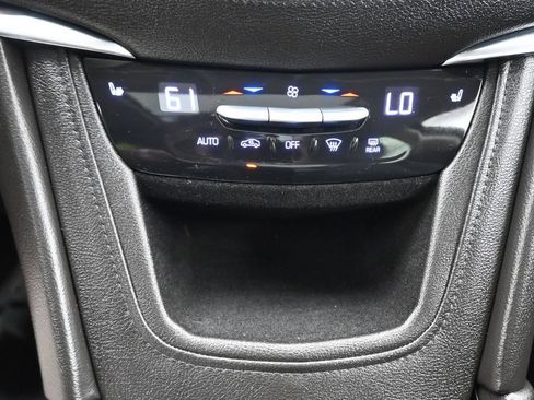 Used 2018 Cadillac XT5 Luxury w/ Driver Awareness Package FWD image 24