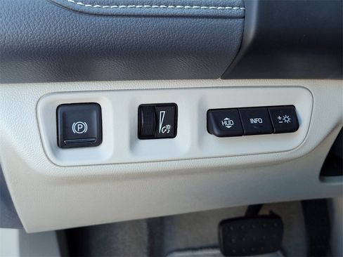 Used 2021 GMC Acadia Denali w/ Denali Technology Package image 20