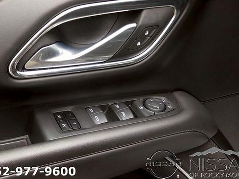 Used 2024 Chevrolet Tahoe LT RWD image 12
