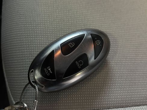 Used 2025 Hyundai Kona SEL FWD image 23