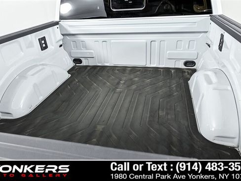 Used 2024 Ford F150 Raptor AWD/4WD image 10