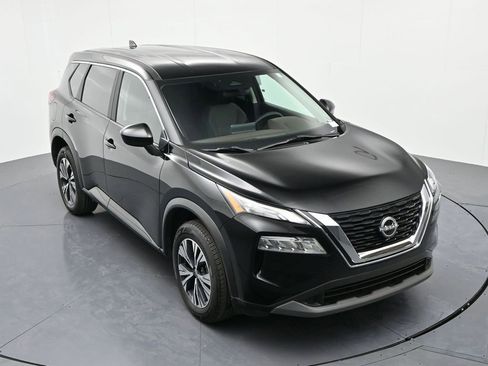 Used 2023 Nissan Rogue SV image 17