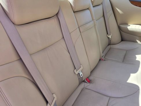 Used 2005 Lexus ES 330 FWD image 35
