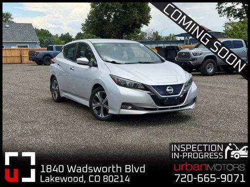 Used 2022 Nissan Leaf SV FWD image 1