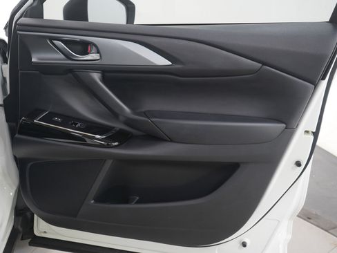 Used 2023 MAZDA CX-9 Touring Plus image 12