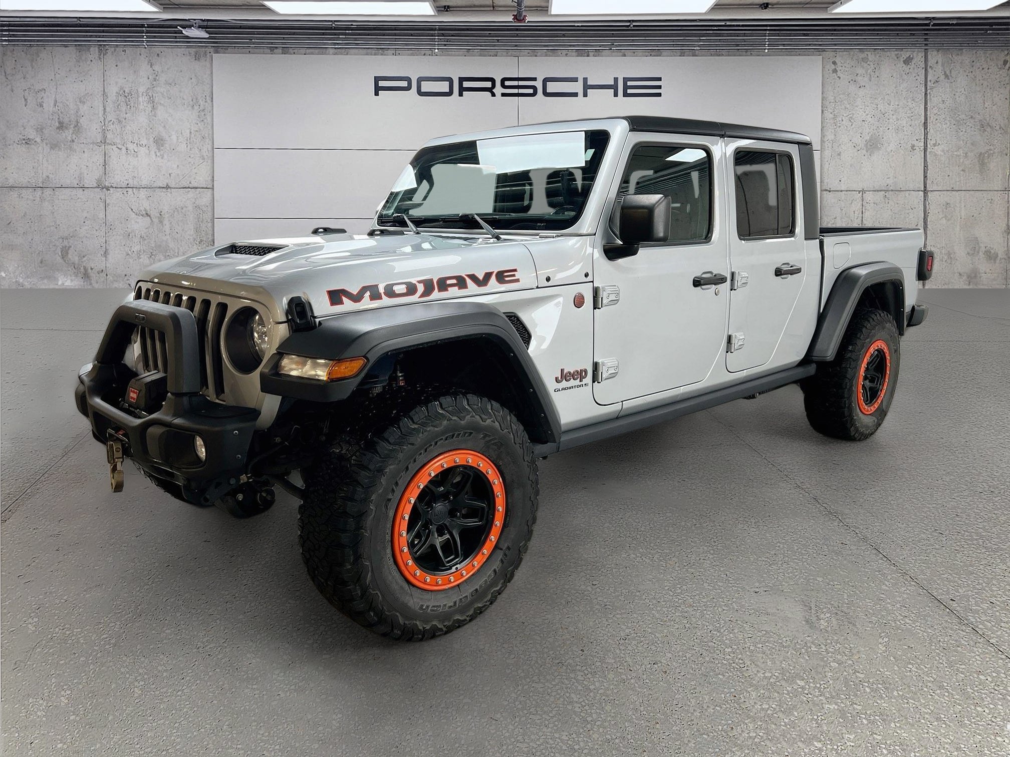 Used 2023 Jeep Gladiator Mojave w/ Cold Weather Group AWD/4WD image 1