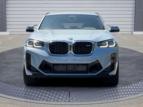 New 2025 BMW X4 M w/ Executive Package image 2