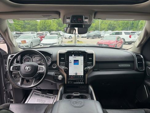 Used 2022 RAM 1500 Laramie AWD/4WD image 30